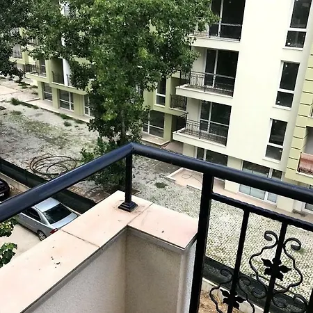Магнолия Резиденс 3 Apartment *