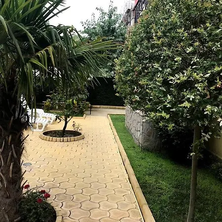 Apartment Магнолия Резиденс 3 *